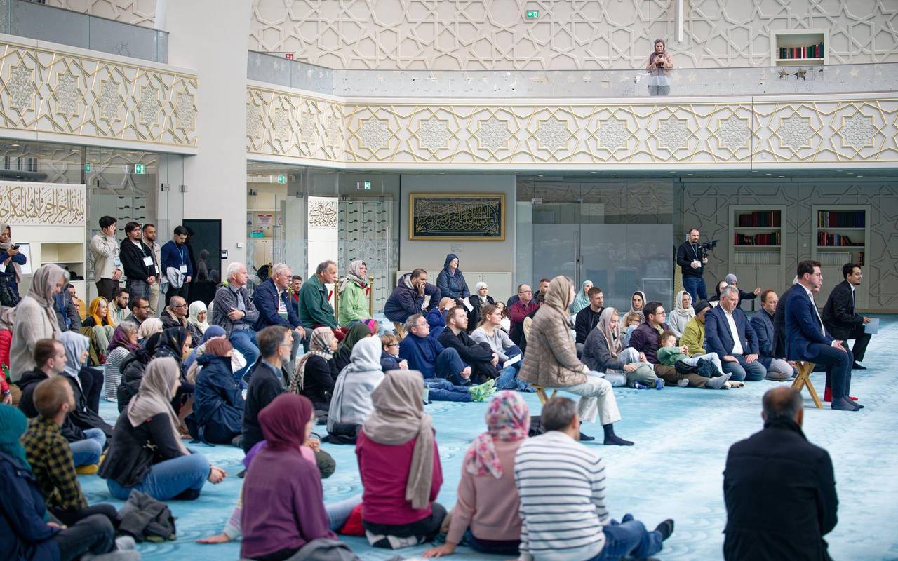 Studie zum Zusammenleben in der Einwanderungsgesellschaft