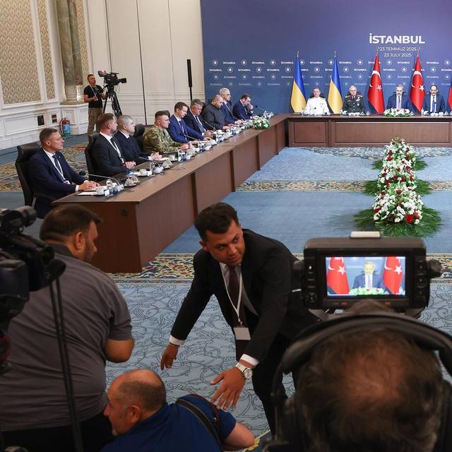 Ukraine-Krieg - Friedensgespräche in Istanbul