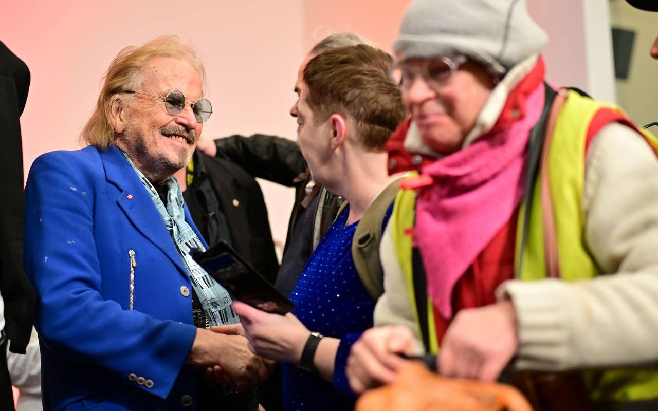 Weihnachtsfeier für Berliner Obdachlose