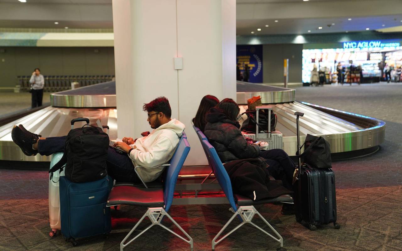 Wintersturm im Nordosten der USA - Flughafen New York