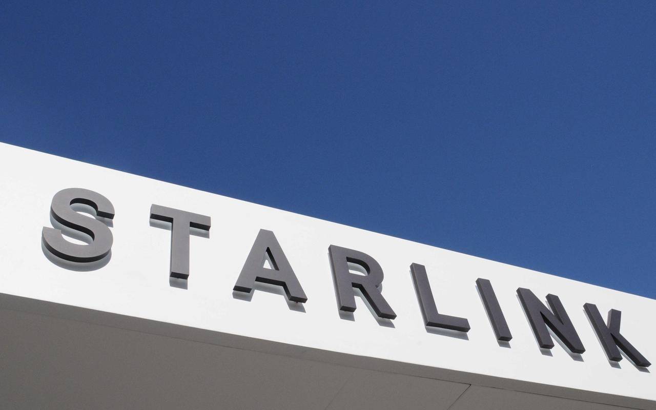 Mobile World Congress in Barcelona - Starlink