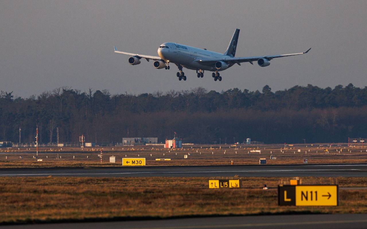 Iran-Krieg - Erster Evakuierungsflug aus Oman