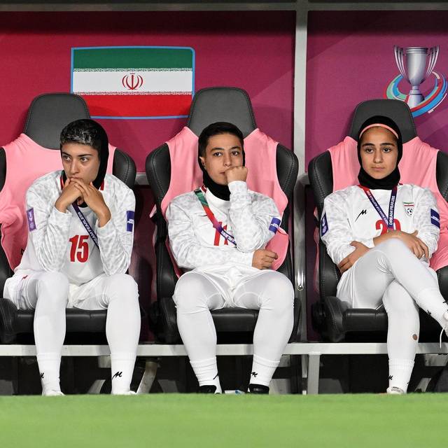 Iran-Krieg - Irans Fußballerinnen