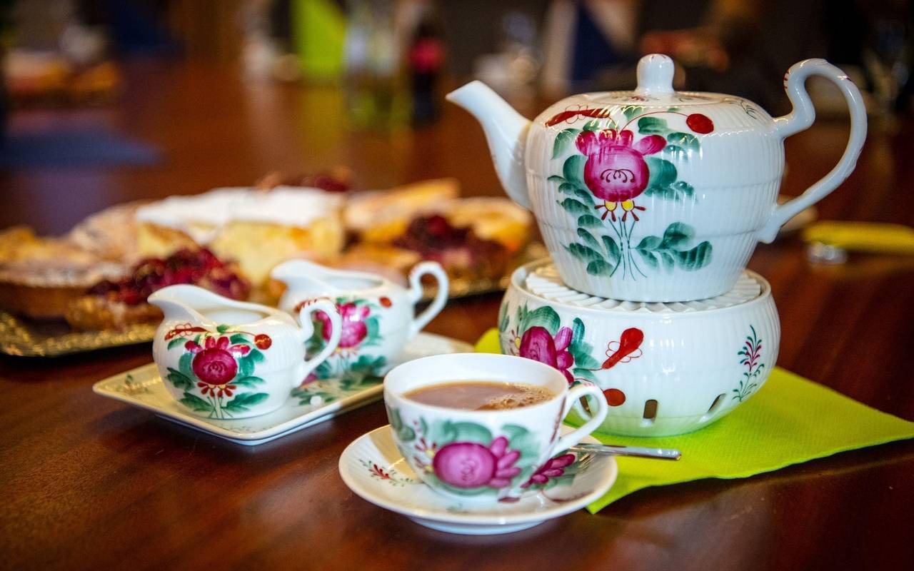 Traditionelles Geschirr