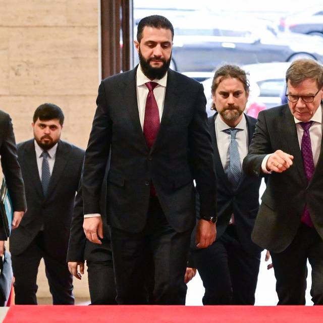 Syriens Übergangspräsident Ahmed al-Scharaa besucht Berlin