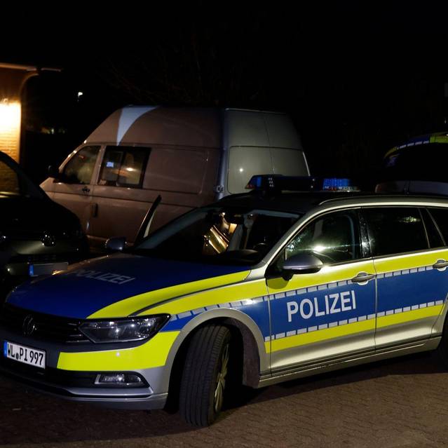 Totes Baby in Mülltonne im Kreis Harburg entdeckt