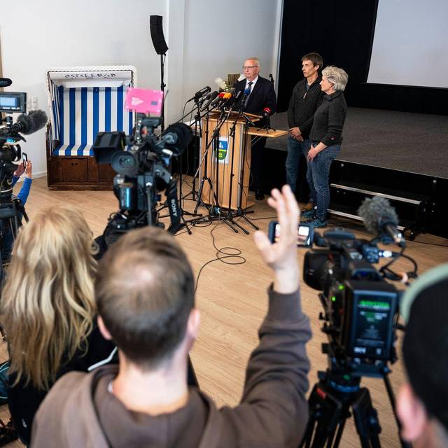 Buckelwal liegt weiter in Wismarer Bucht