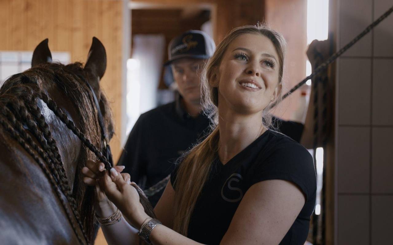 «Pferdestärke - Die Welt der Gina Schumacher»