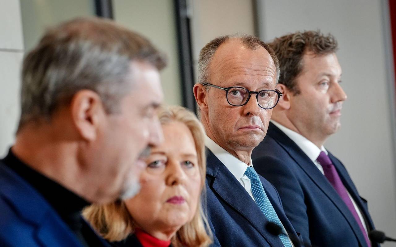 Schlechte Noten im ZDF-Politbarometer