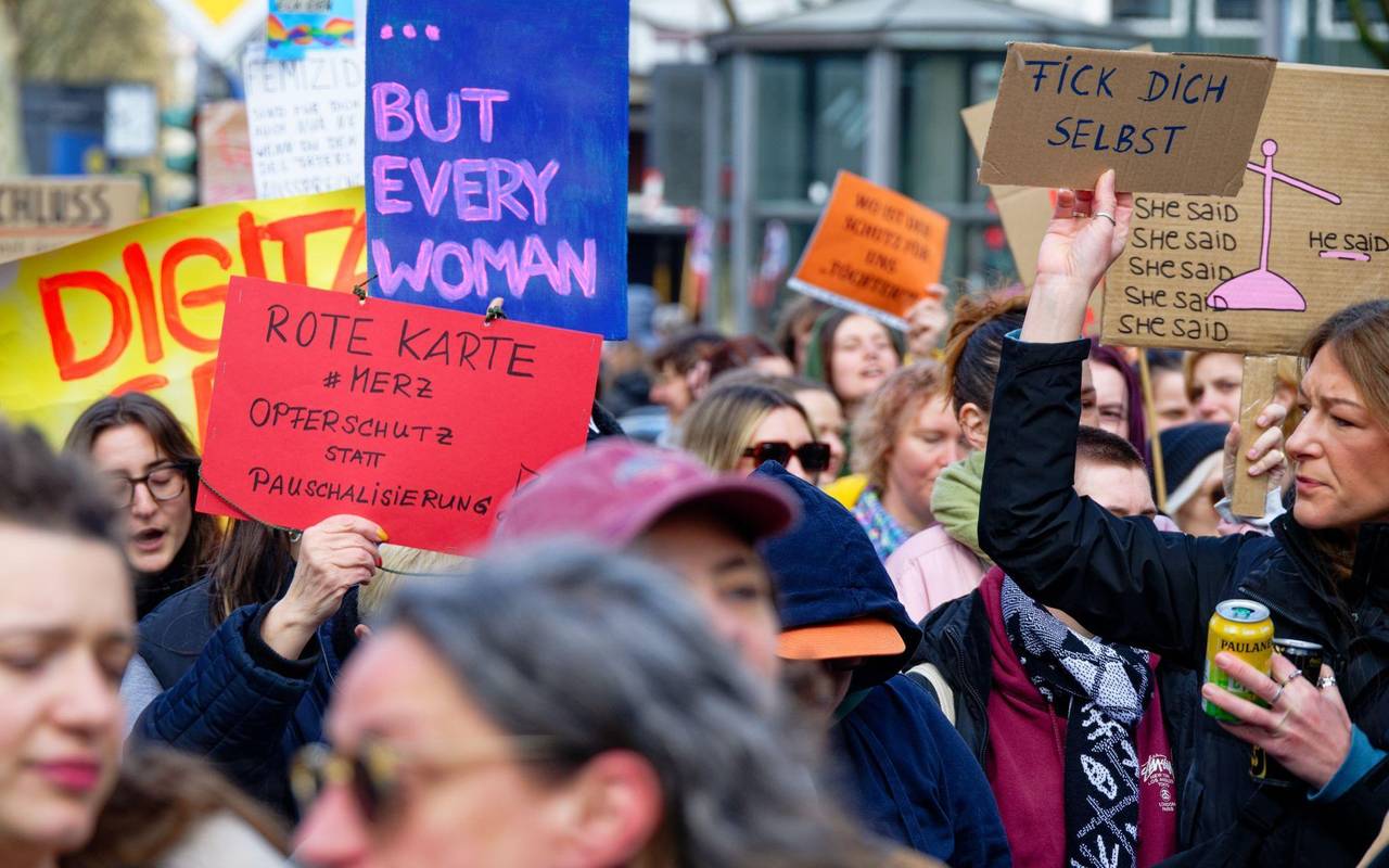 Demonstration "Gegen Patriarchale Gewalt"