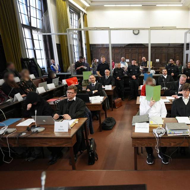 Beginn Prozess gegen rechtsextreme Terrorgruppe
