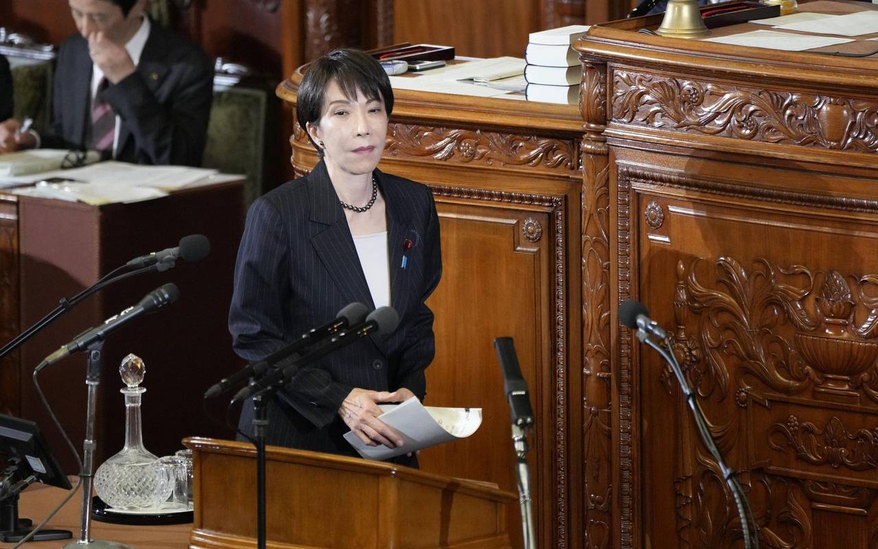 Japans Ministerpräsidentin Takaichi im Parlament