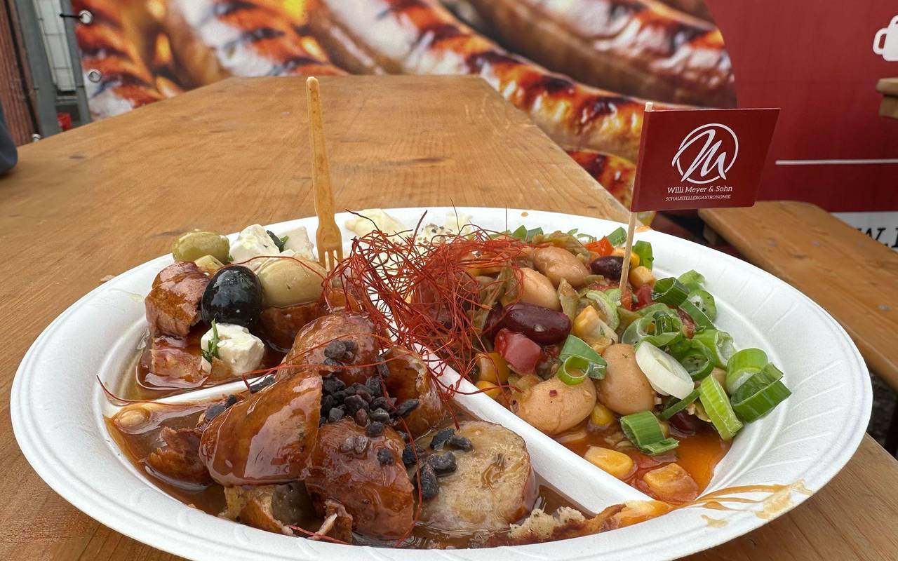 Probierteller vom Currywurst-Festival