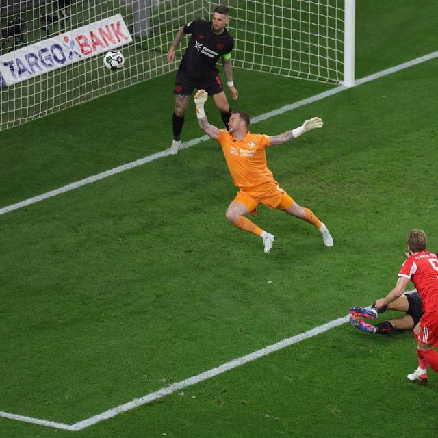 Bayer Leverkusen - Bayern München