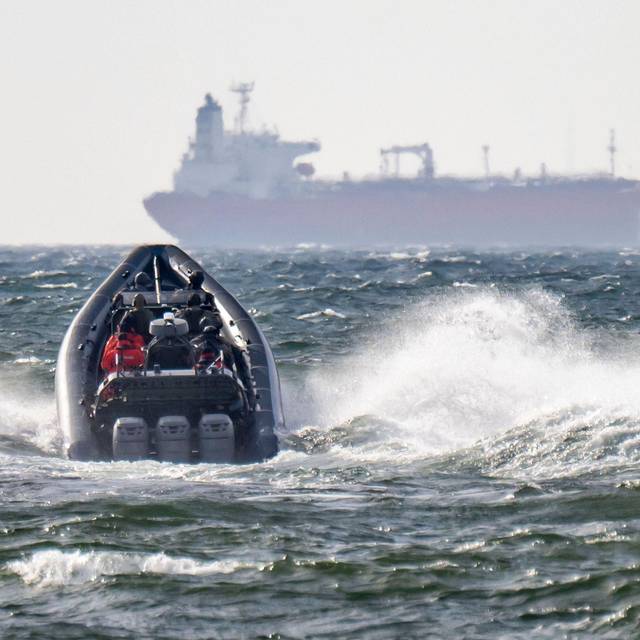 Schwedische Küstenwache entert Schiffe der «Schattenflotte»