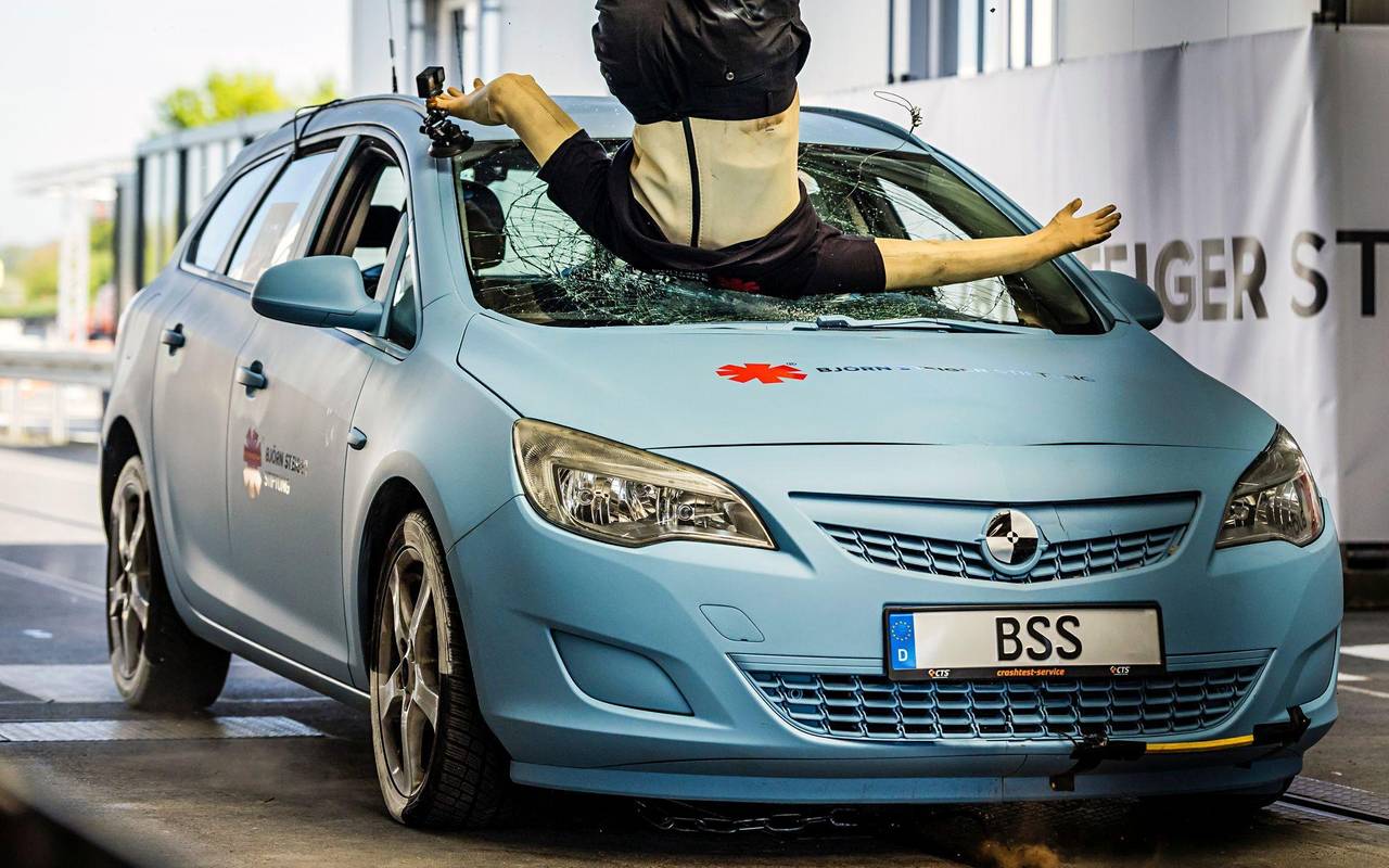 Björn Steiger Stiftung mit Crashtest