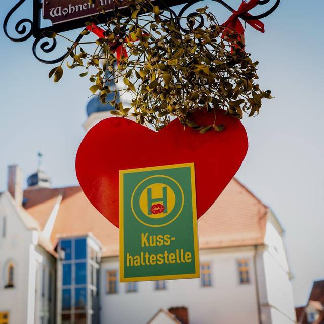 Eine Haltestelle zum Küssen in Eisenberg