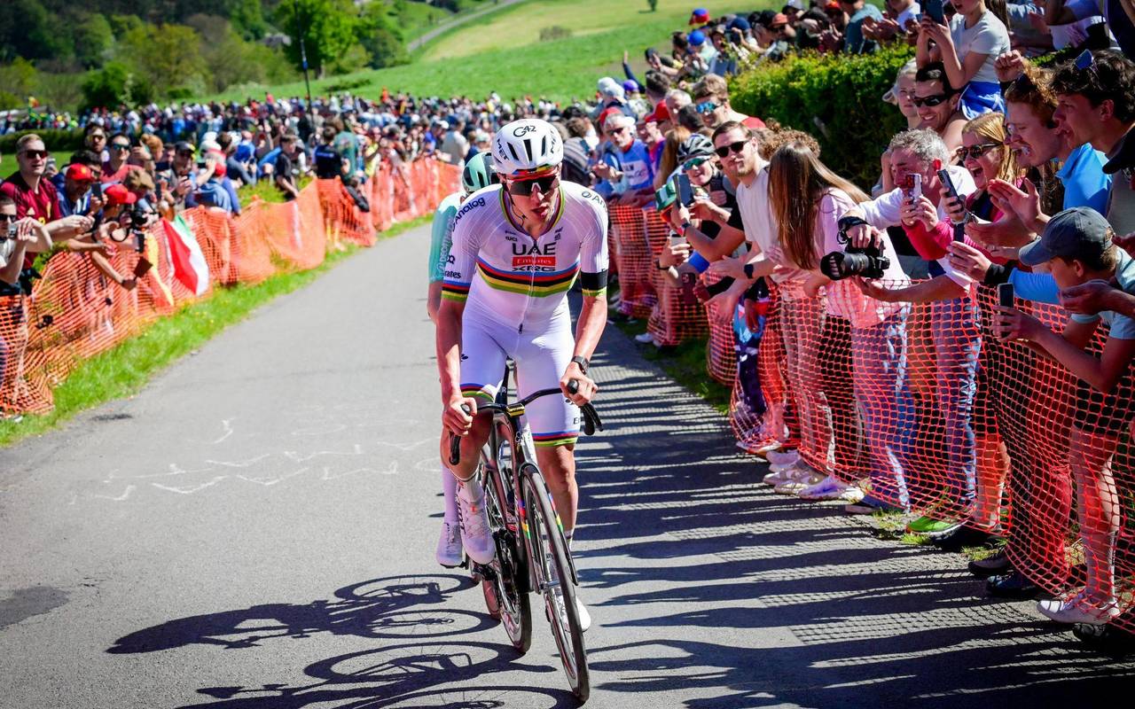 Tadej Pogacar (vorn)