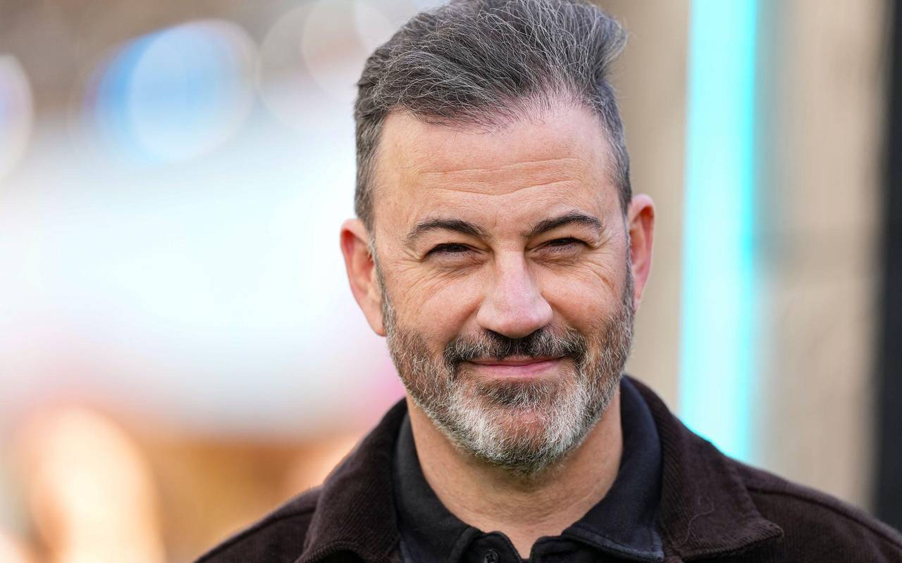 Moderator Jimmy Kimmel