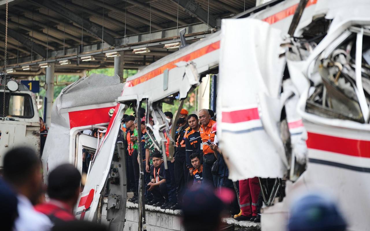 Zugunglück in Indonesien