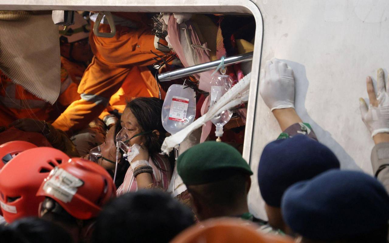 Zugunglück in Indonesien