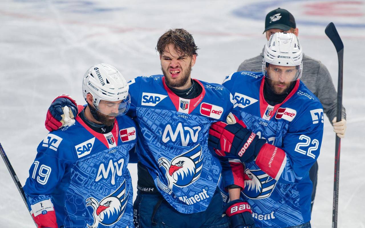Adler Mannheim - Eisbären Berlin