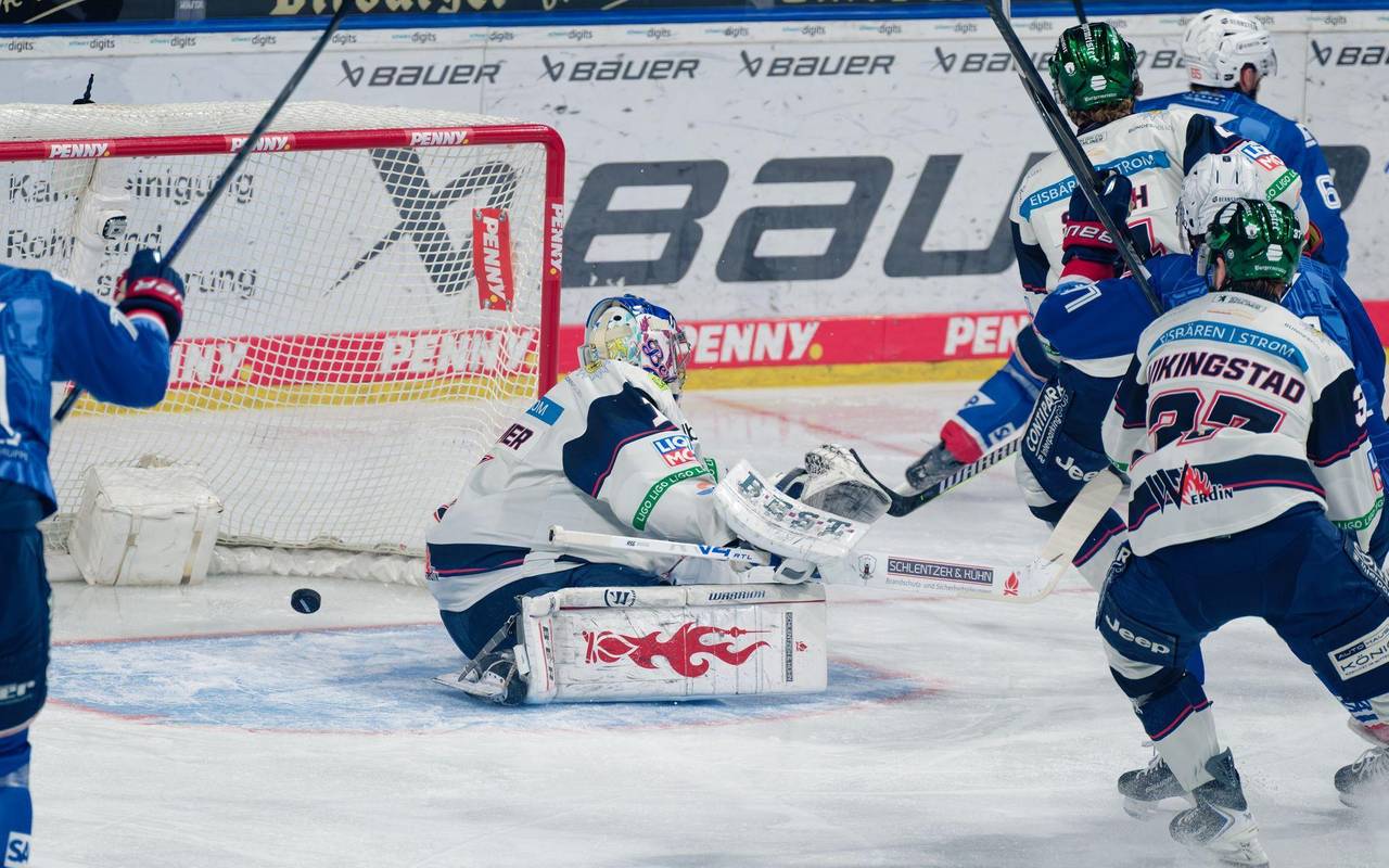 Adler Mannheim - Eisbären Berlin
