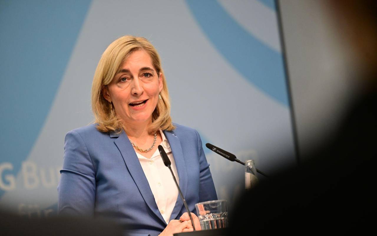 Ministerin Warken zur Finanzreform der gesetzlichen Krankenkasse