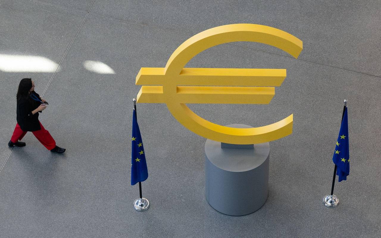 EZB-Ratssitzung mit Zinsentscheidung