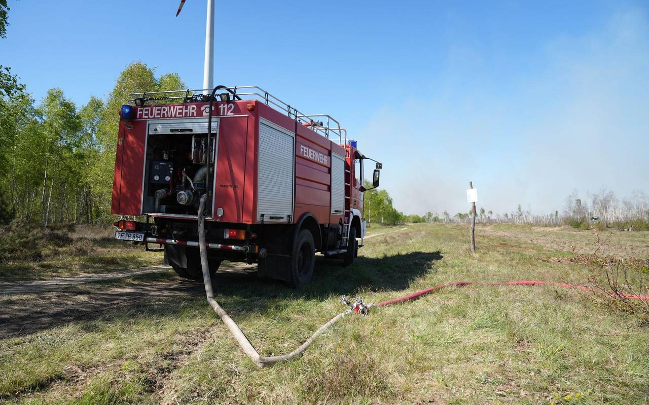 Waldbrand auf munitionsbelastetem Gelände bei Jüterbog