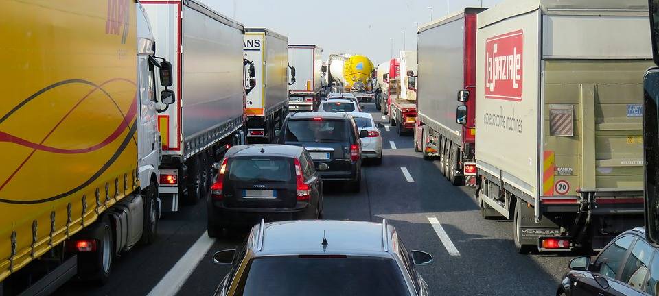 Schwerer Unfall auf der A 61 bei Bedburg
