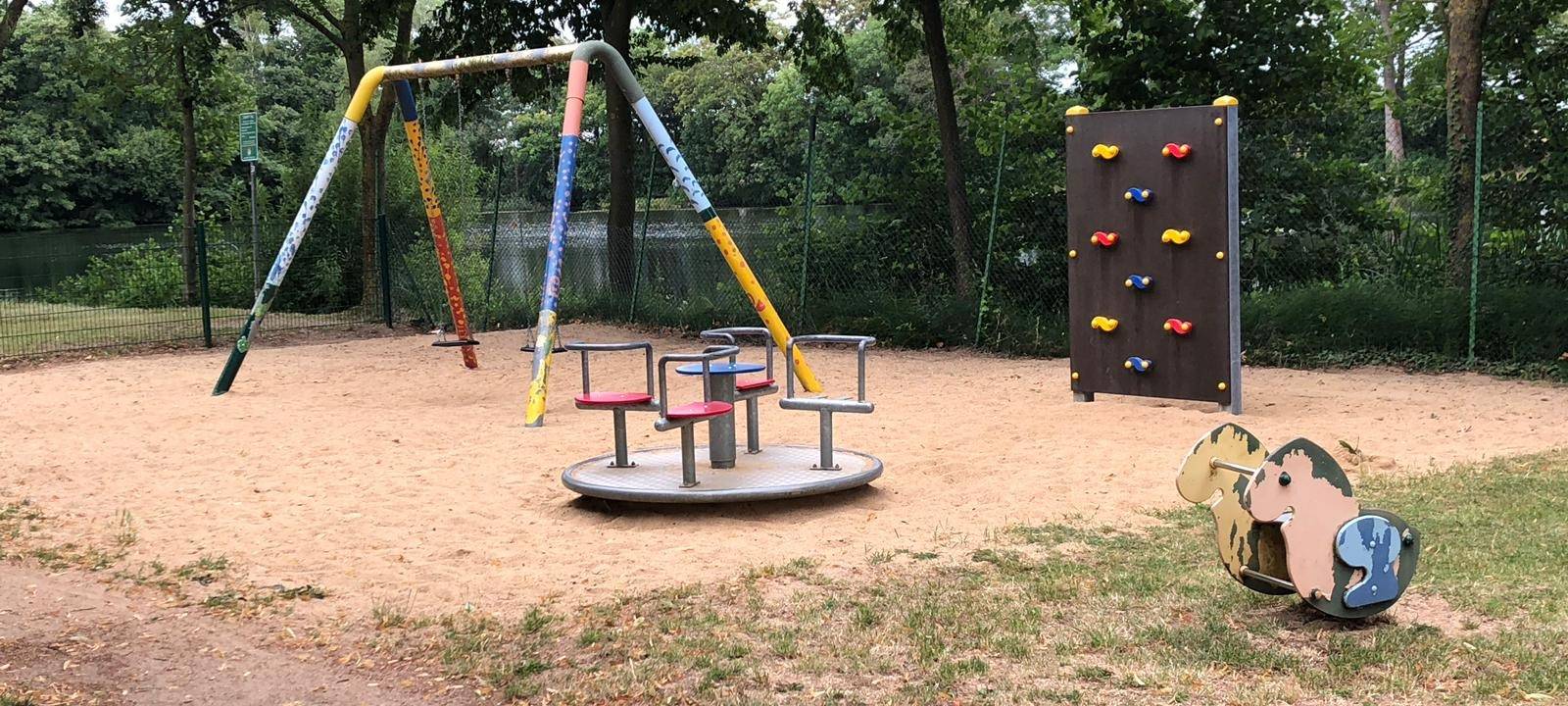 Grouvener sammeln über 3.000 Euro für neuen Kletterturm