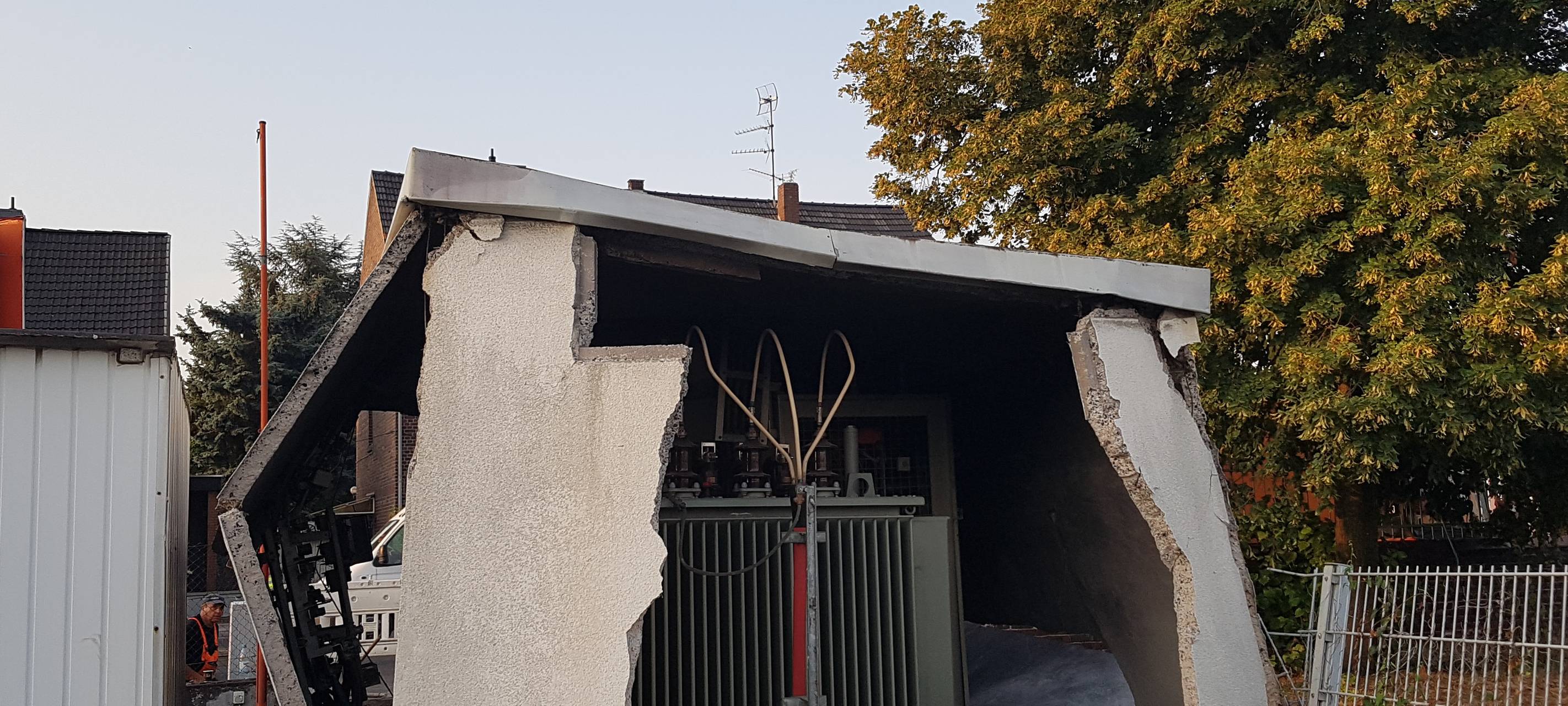 Nach Verpuffung: Strom kommt wieder