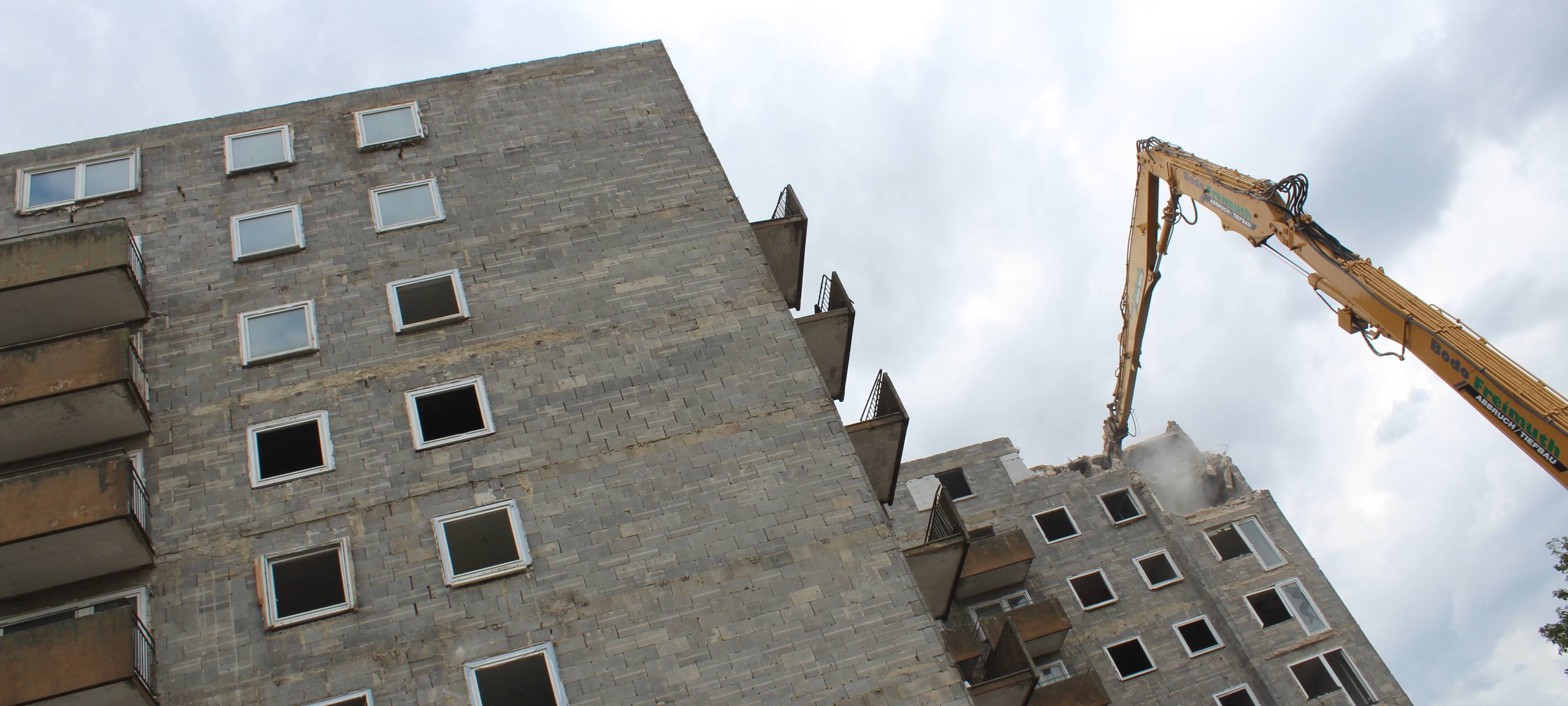 Abriss Hochhaus Maastrichter Straße