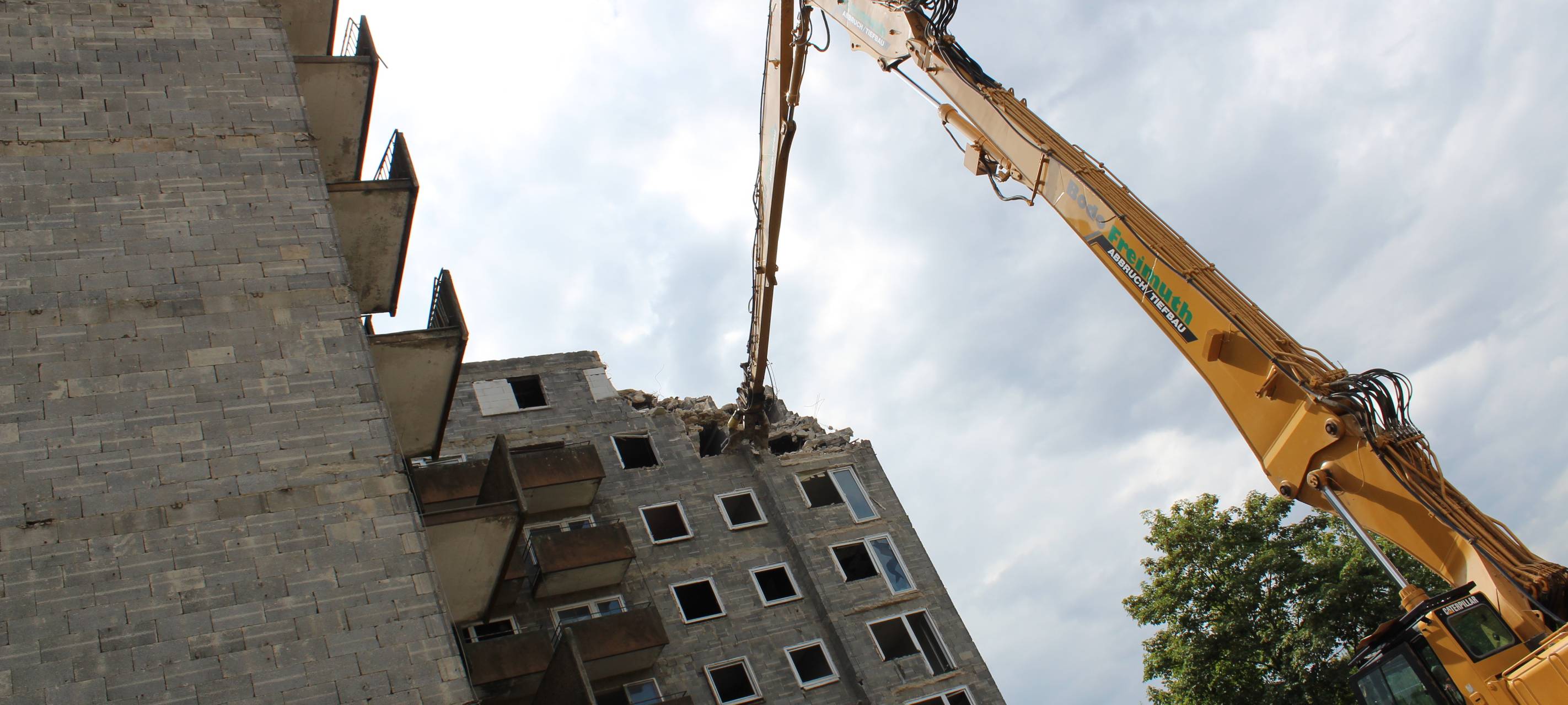 Hochhausabriss in Kerpen gestartet