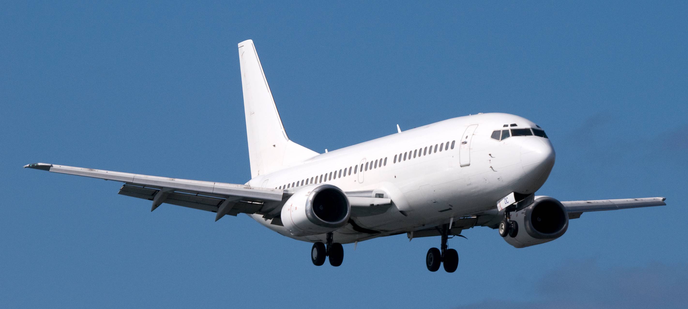 Köln/Türkei: Flugzeug landet nur auf der Felge
