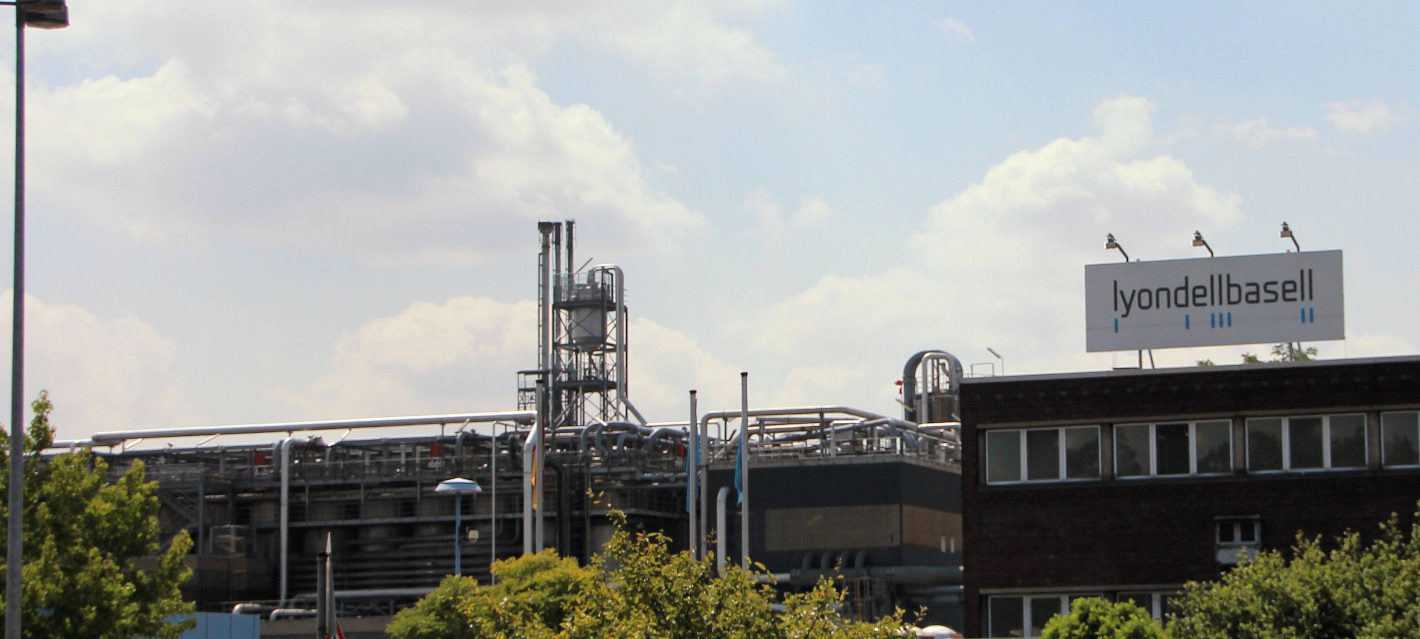 Benzin-Leck: LyondellBasell muss nicht weiter aktiv werden