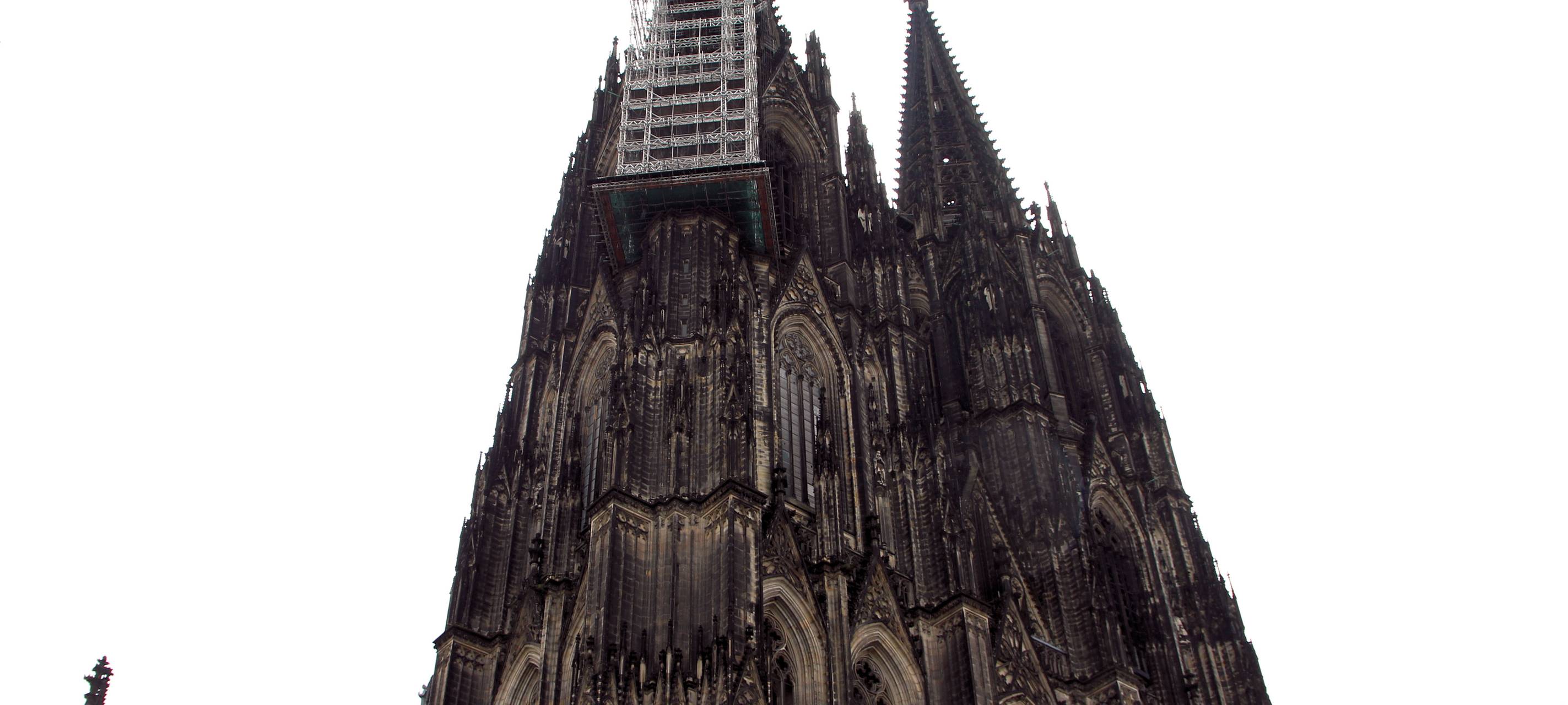 Köln: Domtürme wieder ohne Gerüst