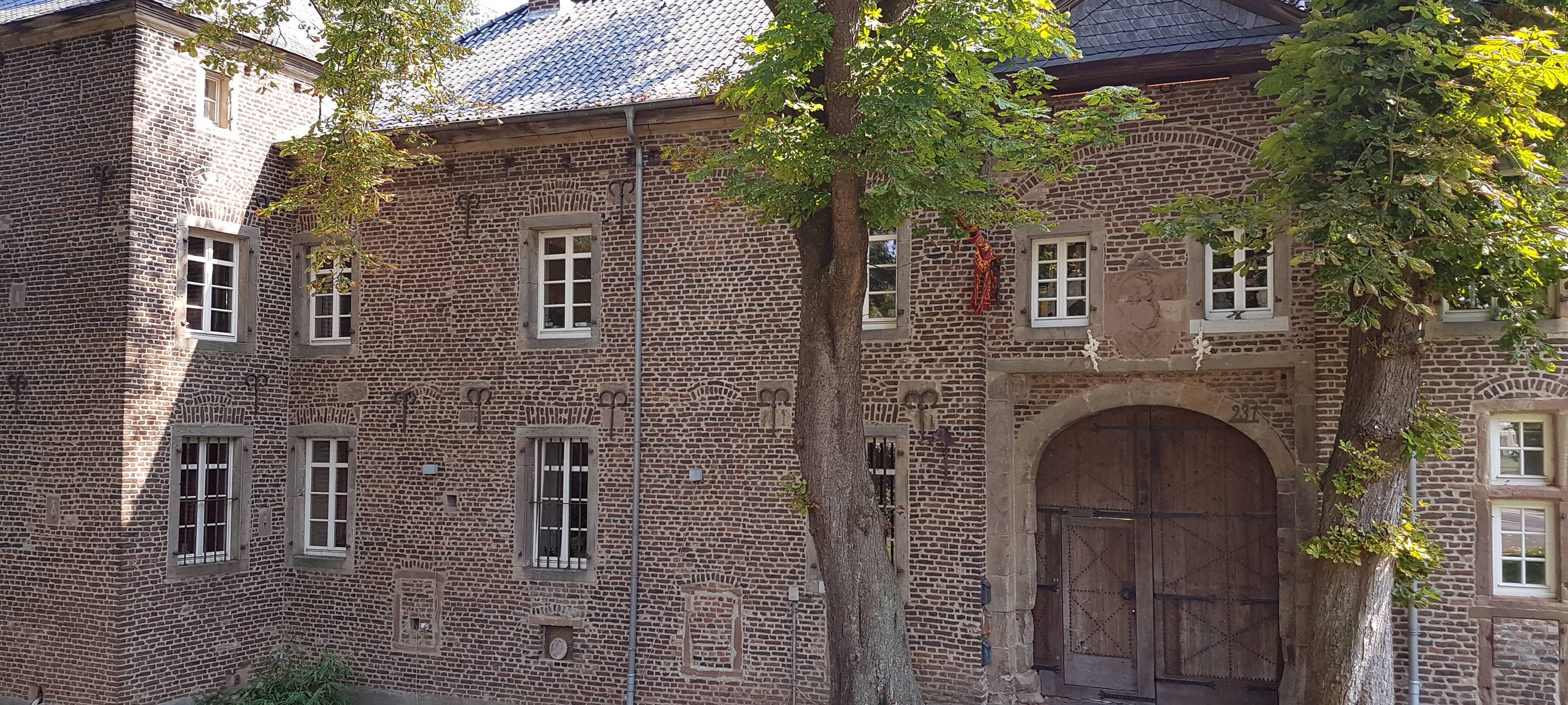 Kommandeursburg Kerpen: Partys für Anwohner zu laut