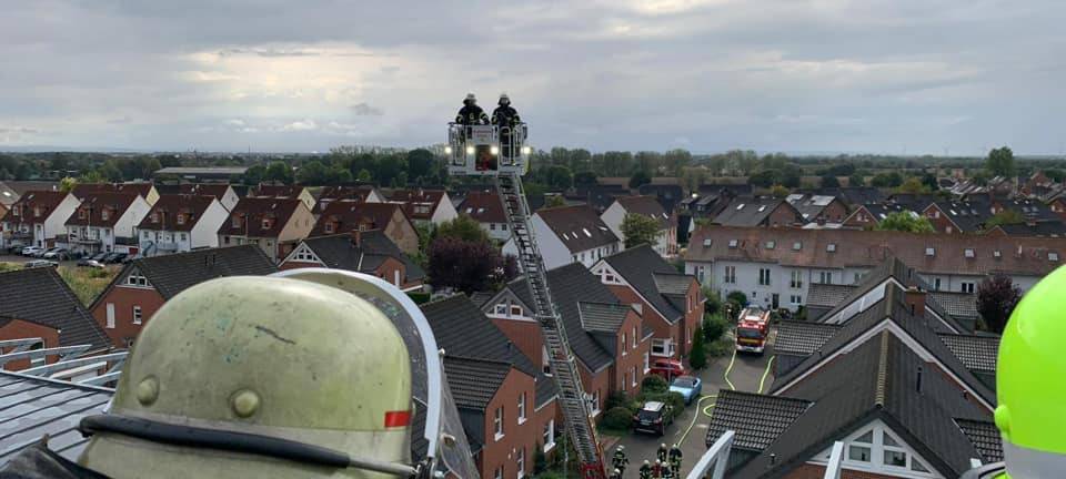 Schwierige Löscharbeiten in Köttingen