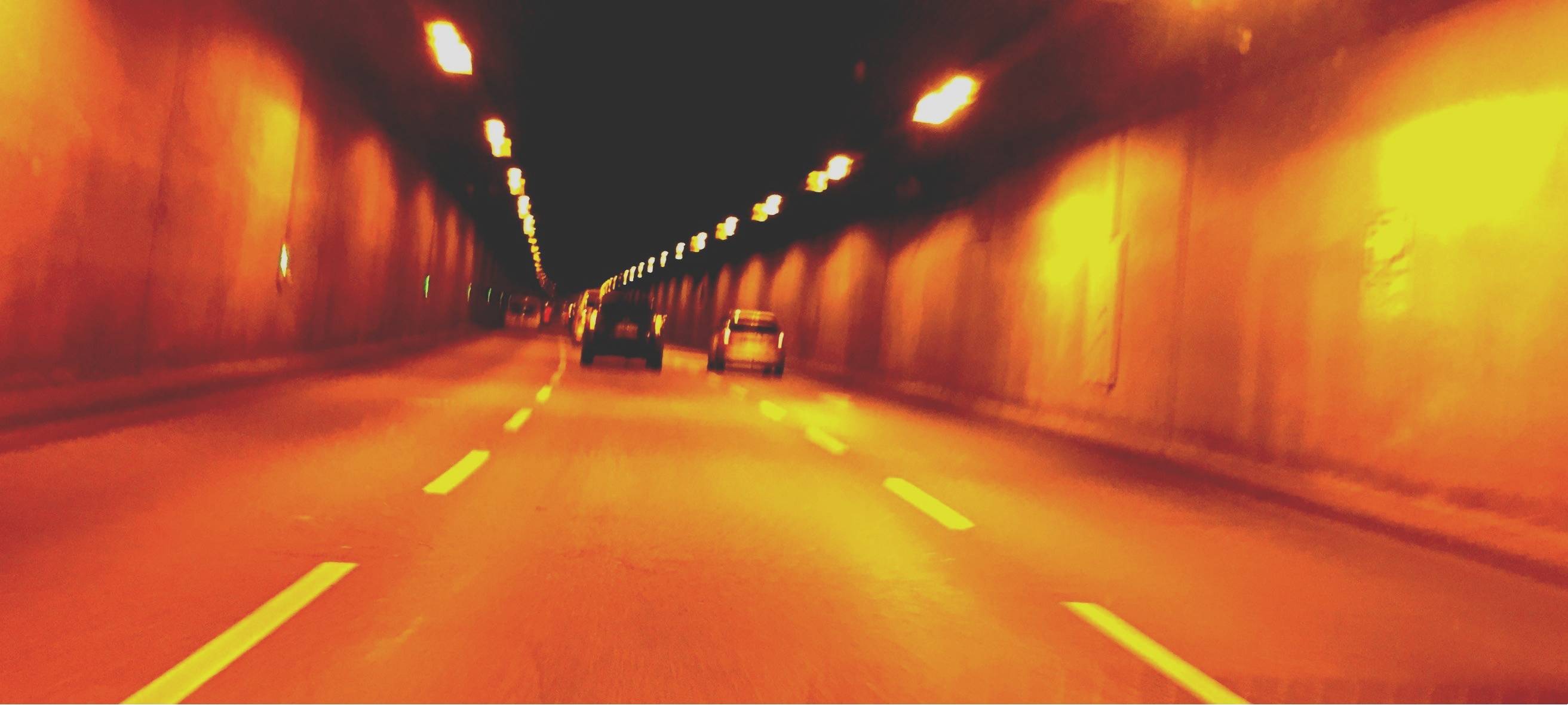 Kölner Rheinufertunnel am Wochenende dicht