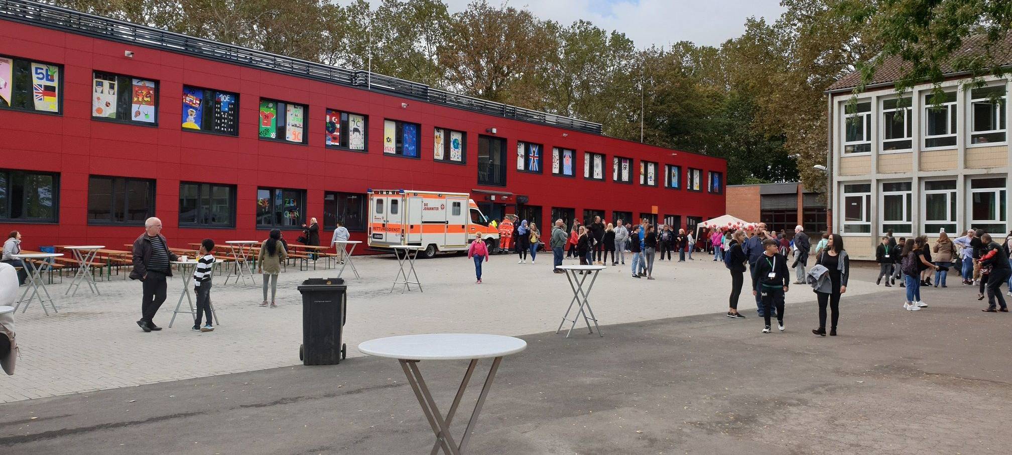 Neue Räume für Realschüler in Frechen