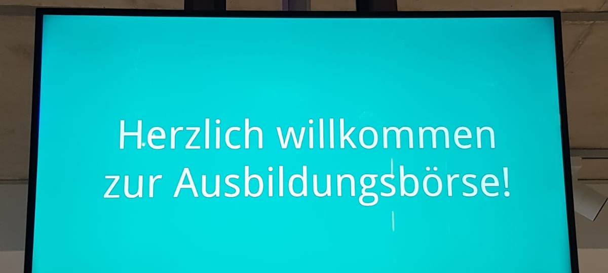 Kerpen: Ausbildungsbörse in der Jahnhalle