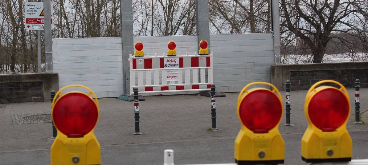 Hochwasserschutz-Test in Wesseling
