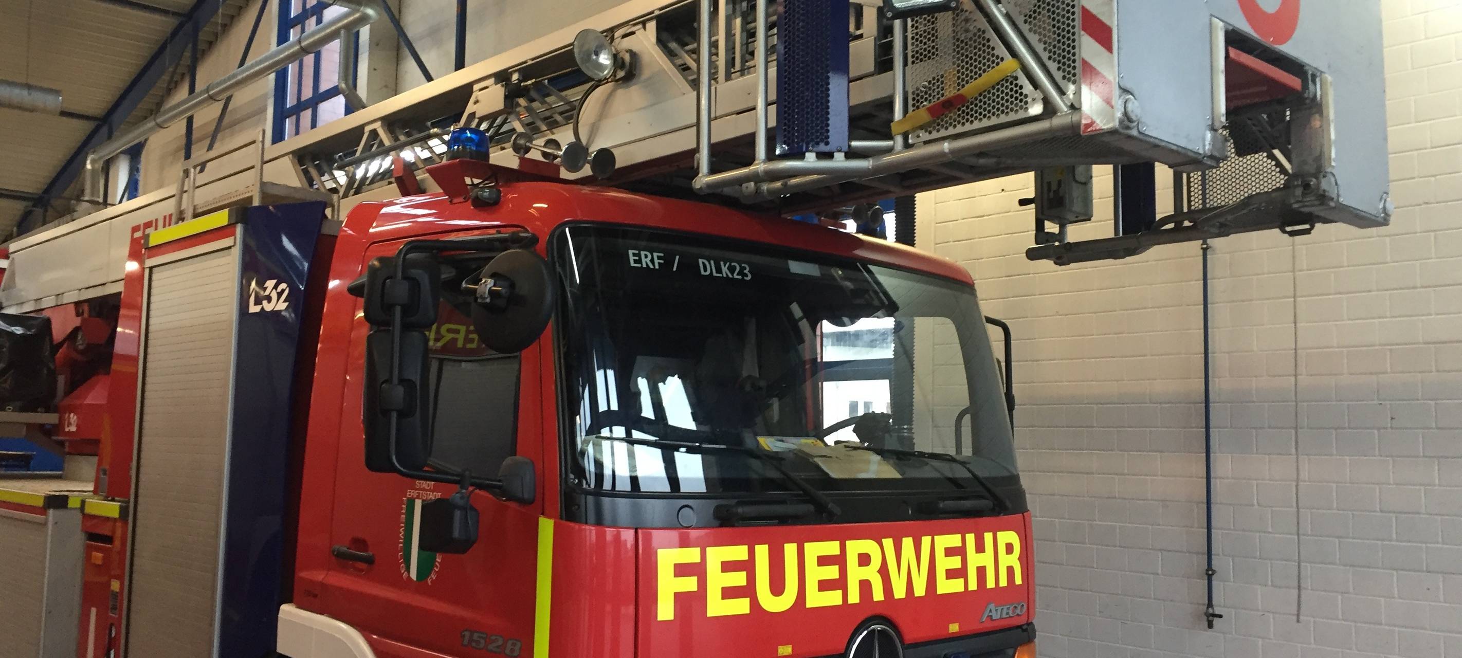Gewächshaus löst Dachstuhlbrand aus