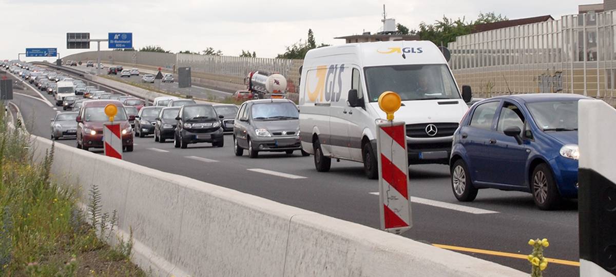 Köln: Aufräumarbeiten A3