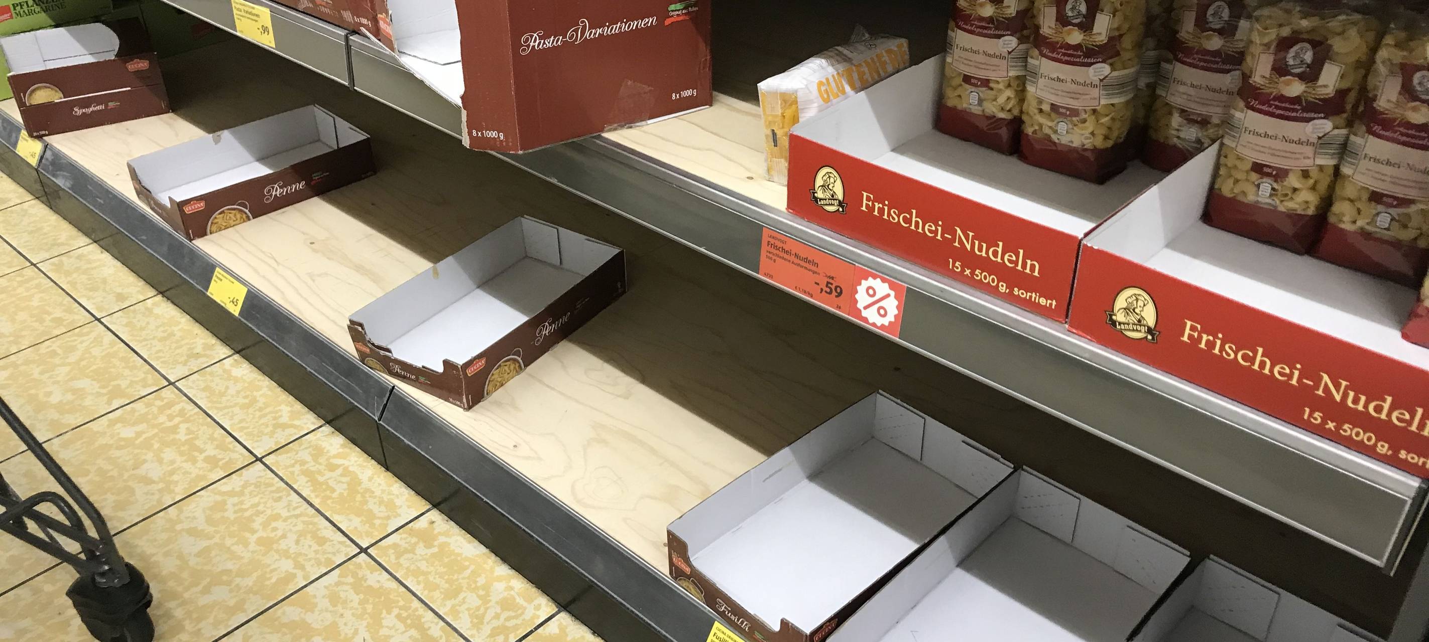 Corona: Erste Hamsterkäufe an Rhein und Erft