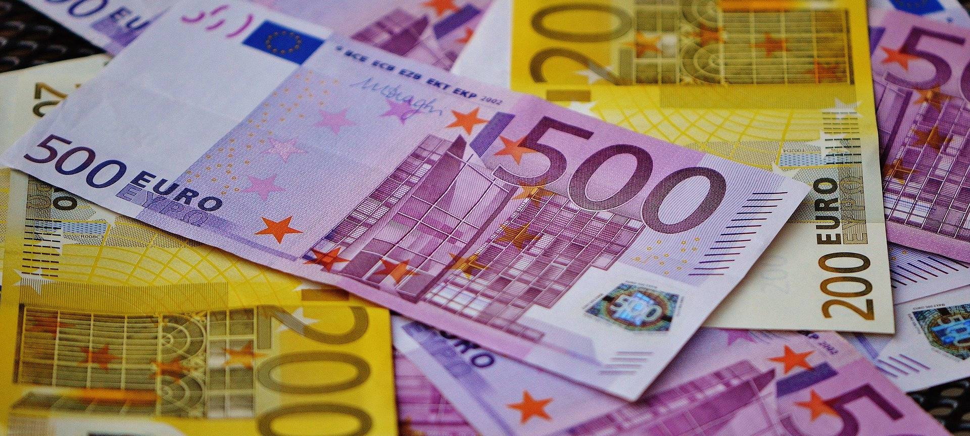 Brühl: DLRG-Ortsgruppe bekommt mehr als 28.000 Euro vom Land