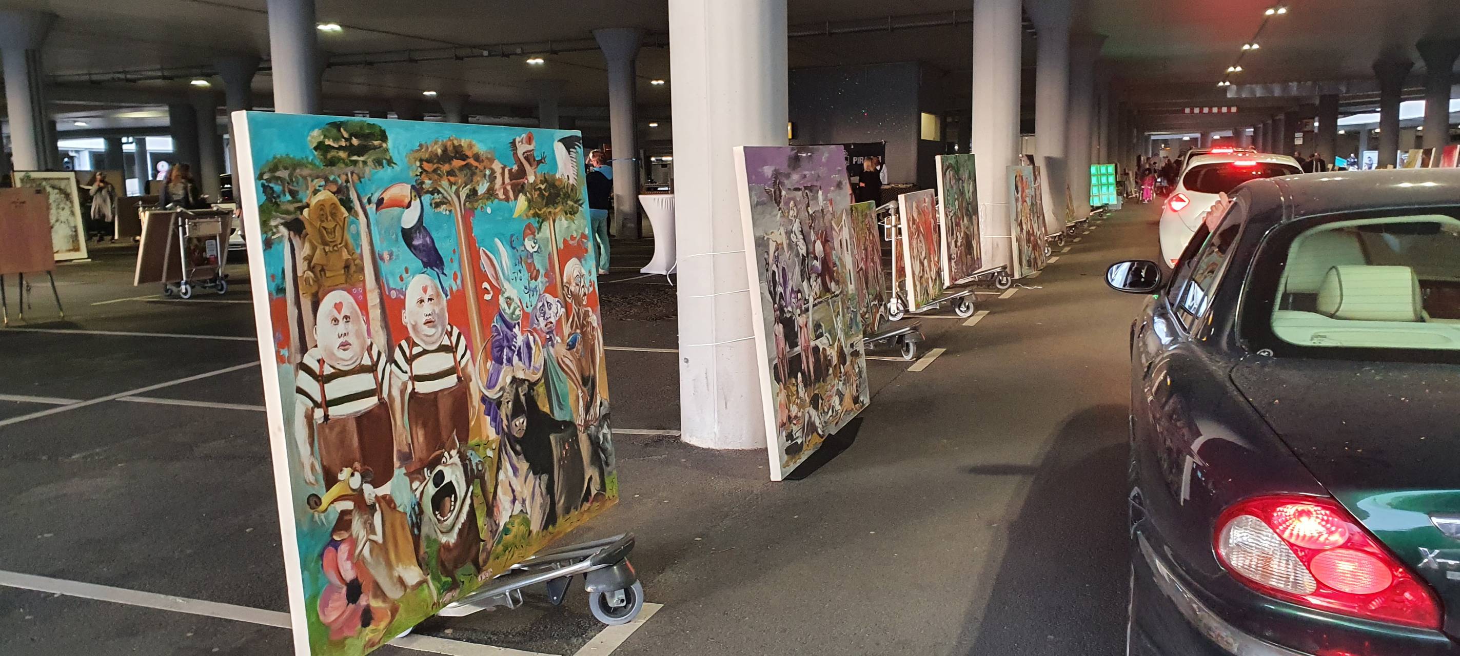 Köln: 2.000 Besucher bei Parkhaus-Ausstellung
