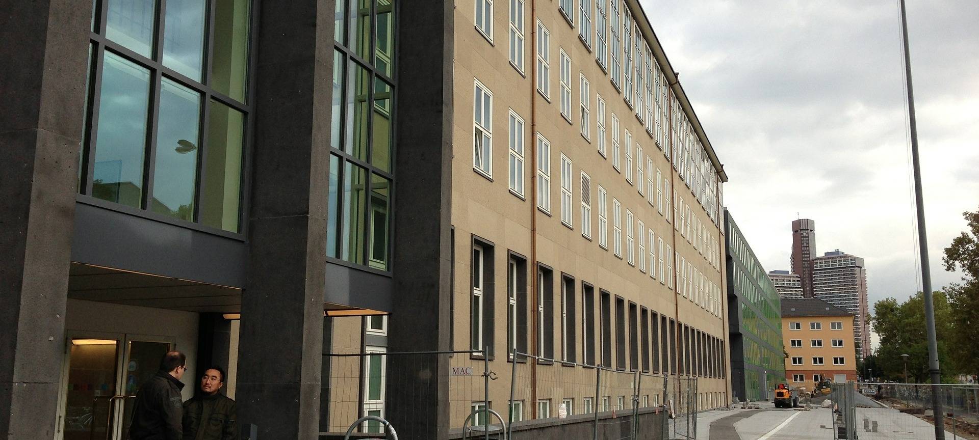Köln: Studieren mit 3G